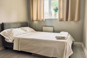 Alquiler Vacacional - House Sleeps 10 With Free Parking - Pets Welcome