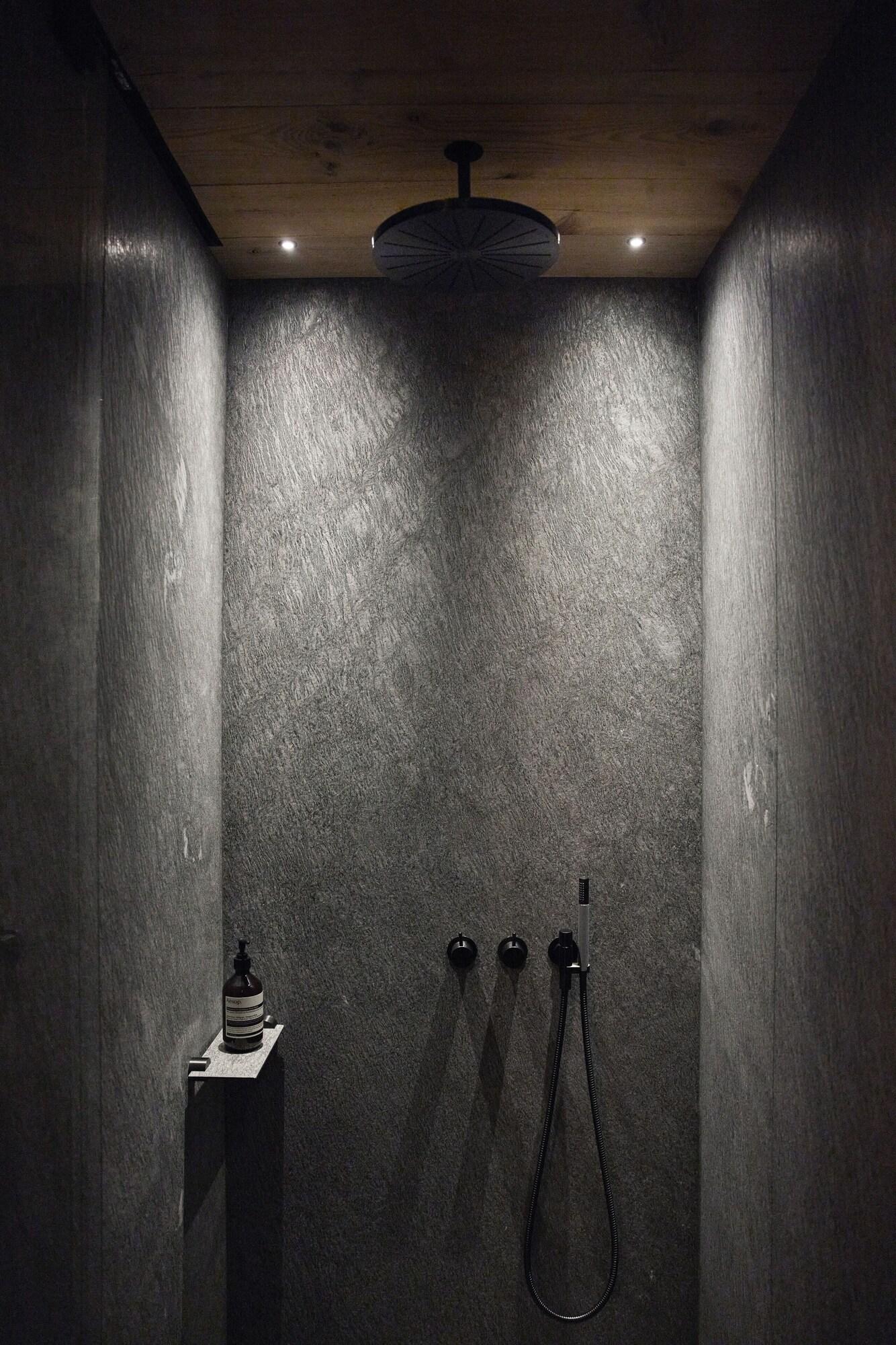 Habitación Berghuus Radons Gastro AG
