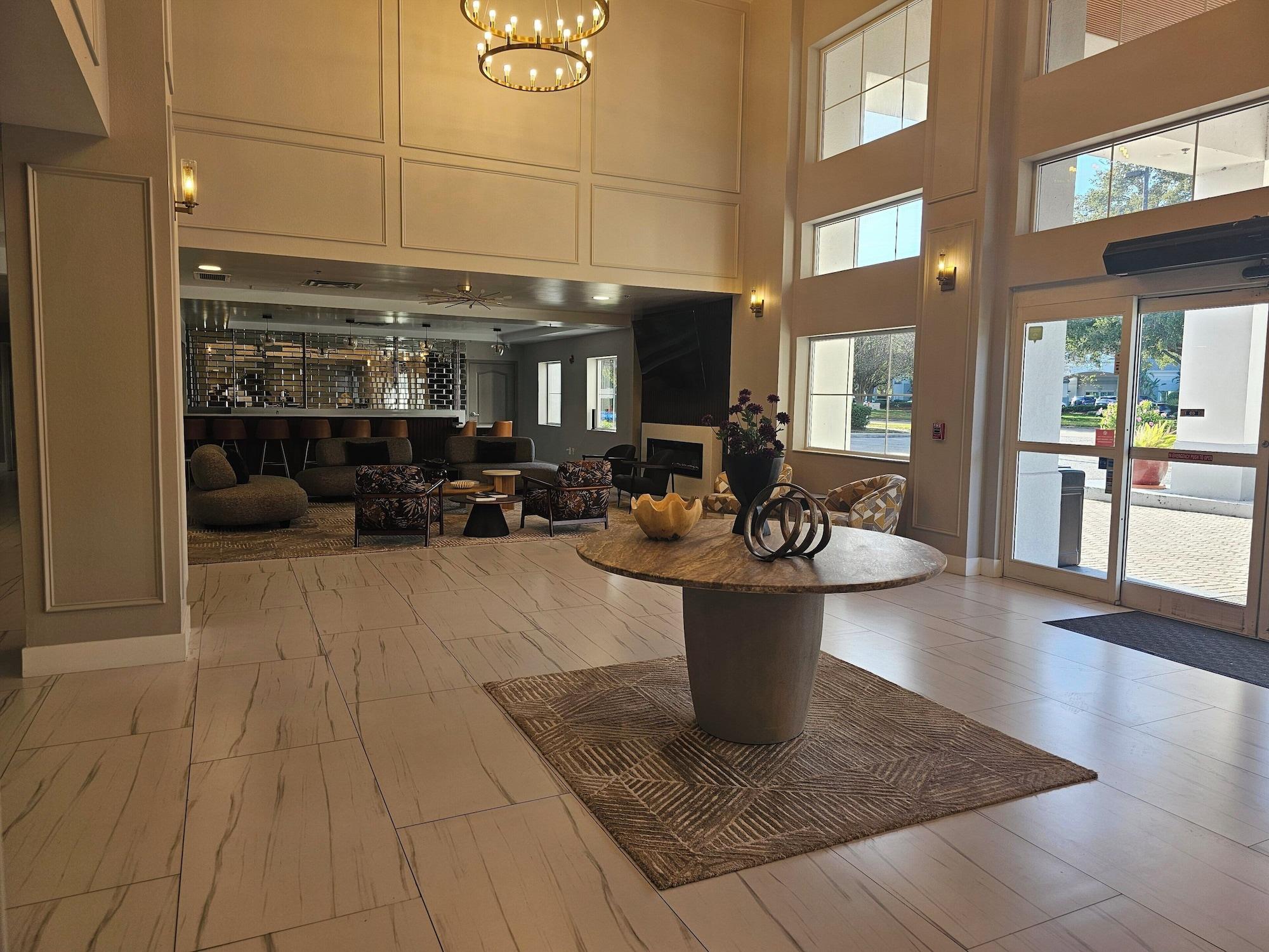 Vista Exterior MONTREAL SUITES ORLANDO by IHG