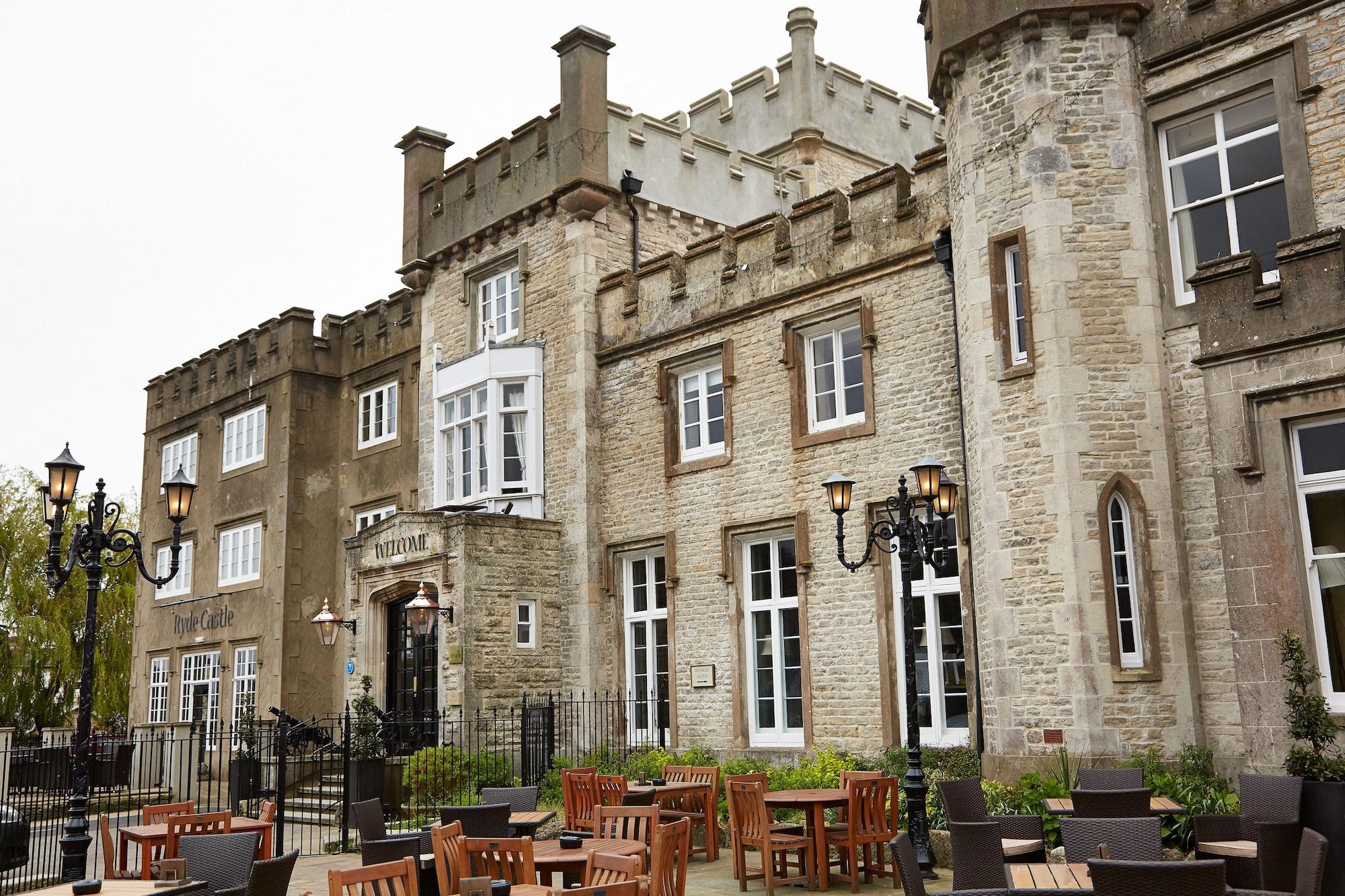 Vista Exterior Ryde Castle Hotel by Greene King Inns