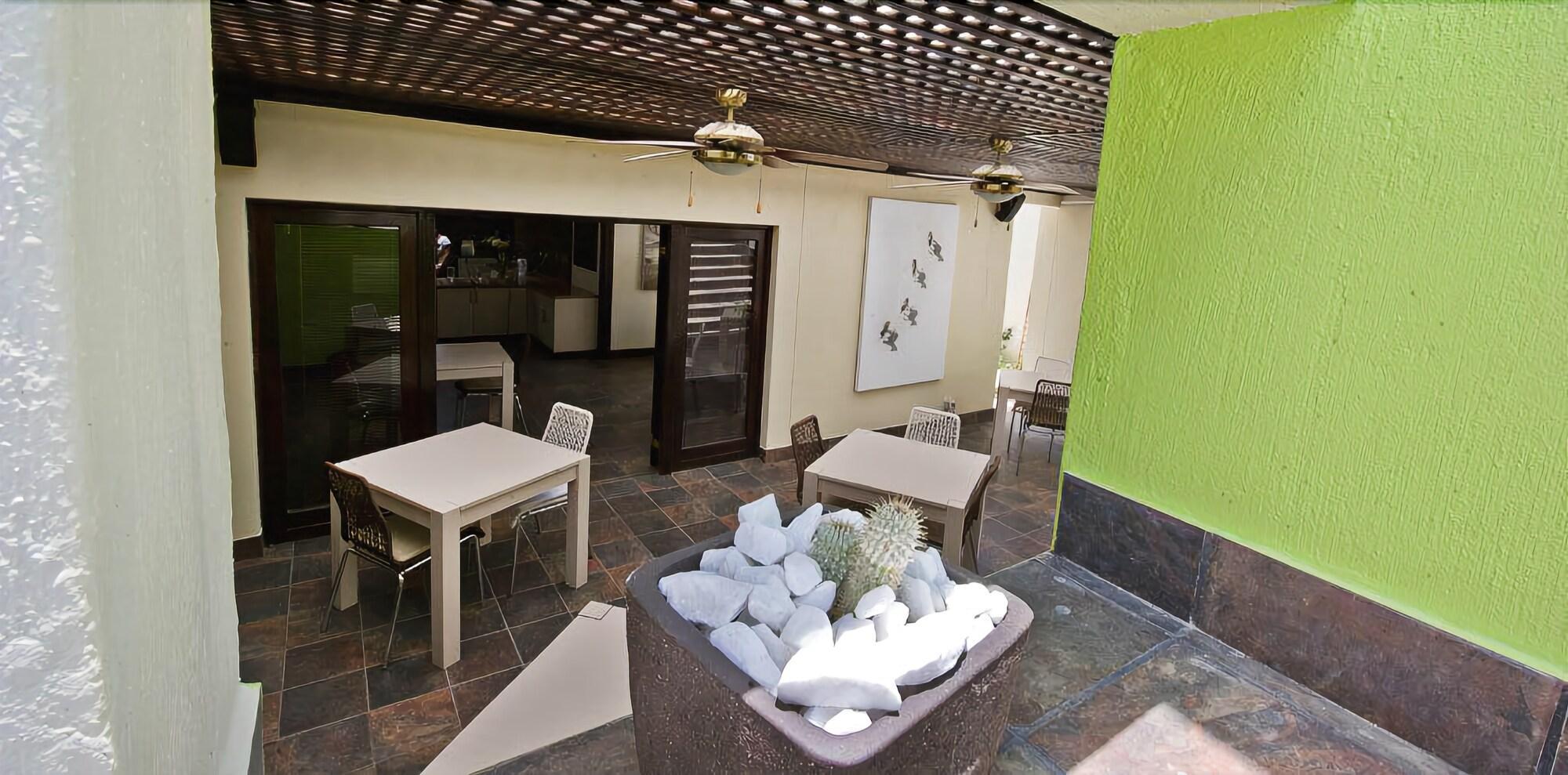 Restaurant Galton House