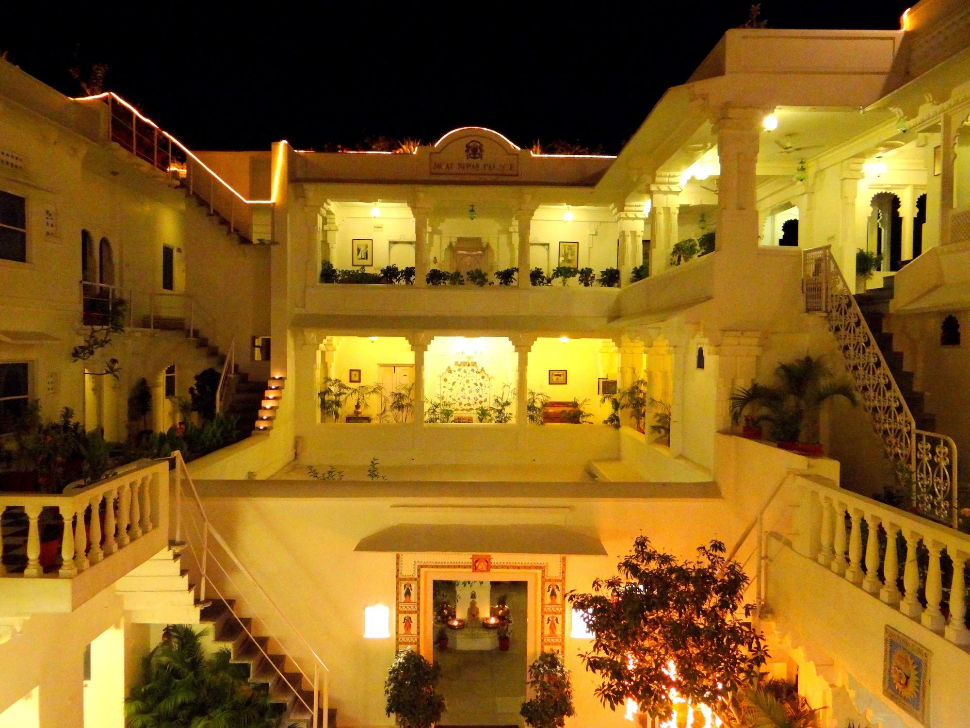 Vista Exterior Jagat Niwas Palace