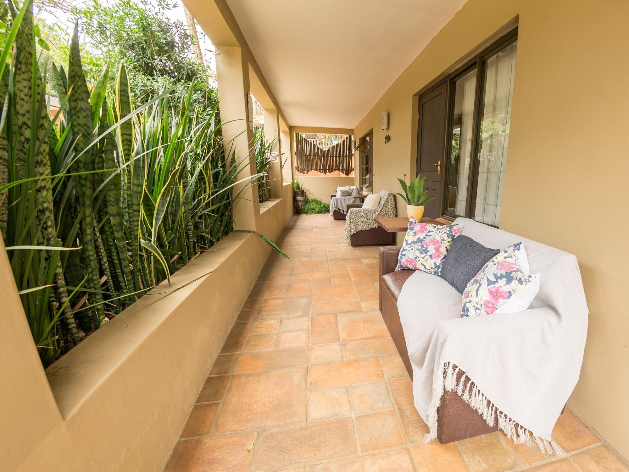 Vista Exterior Mackaya Bella Guest House