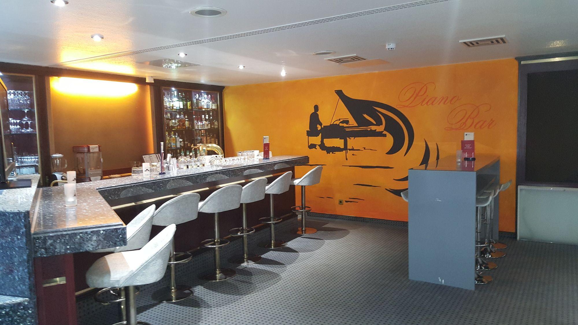 Bar/Salón TOP Messehotel Europe Stuttgart