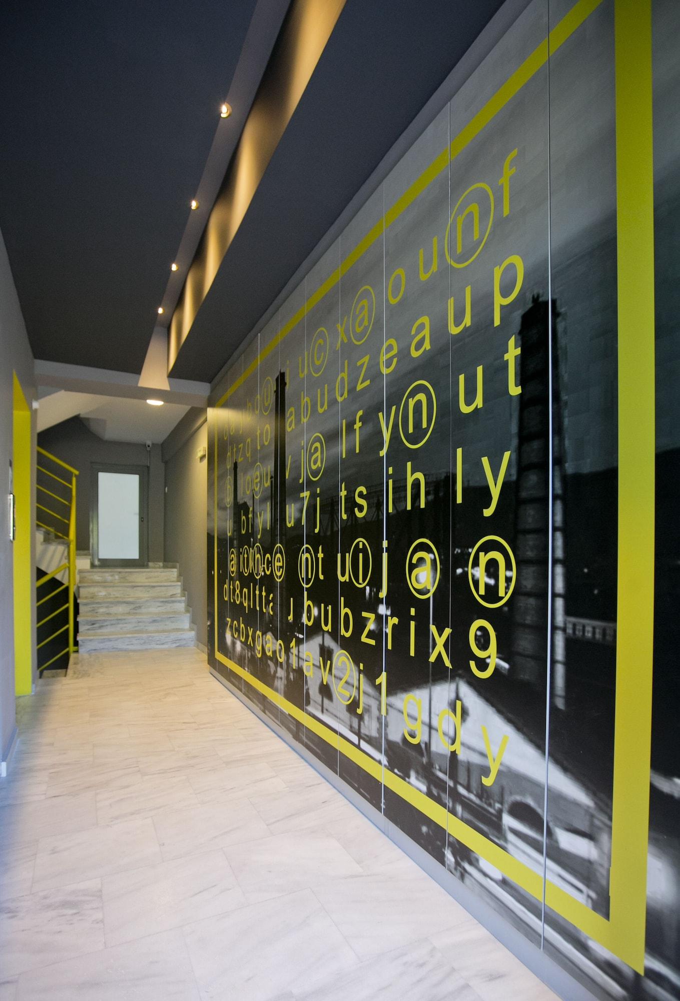 Vista Lobby 47 Luxury Suites