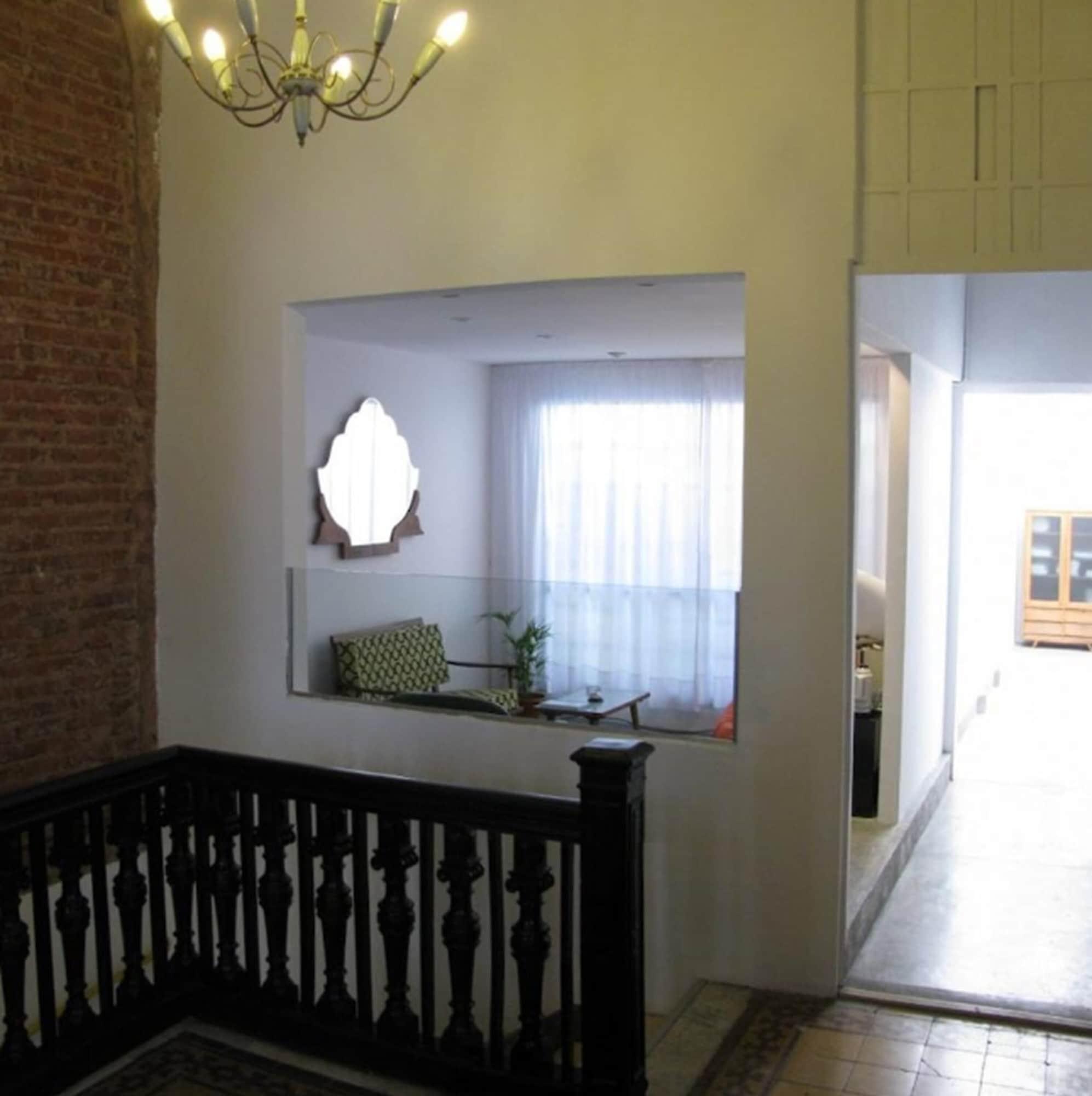 Comodidades del Alojamiento 06 Soho Suites Bed & Breakfast