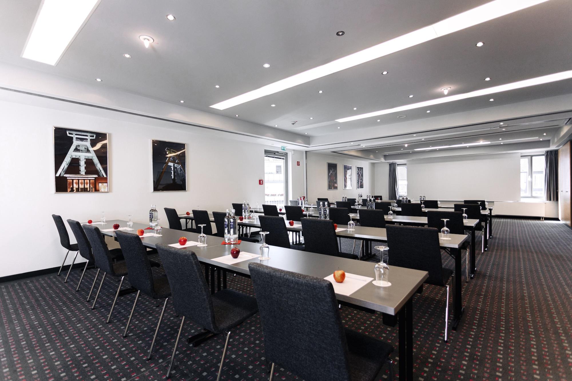 Sala de Reuniones Ramada by Wyndham Essen