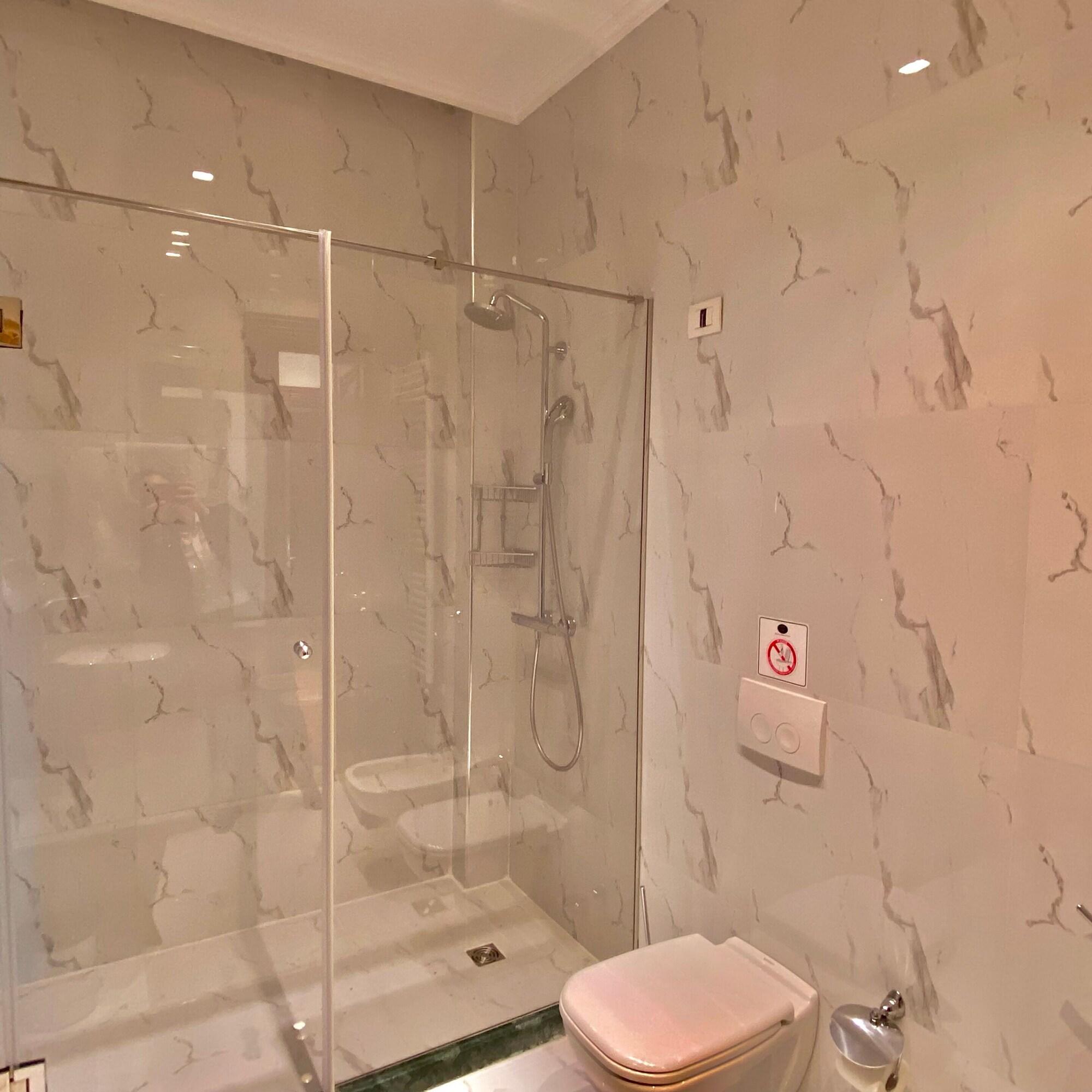 Equipamiento de Habitación Hotel Opera