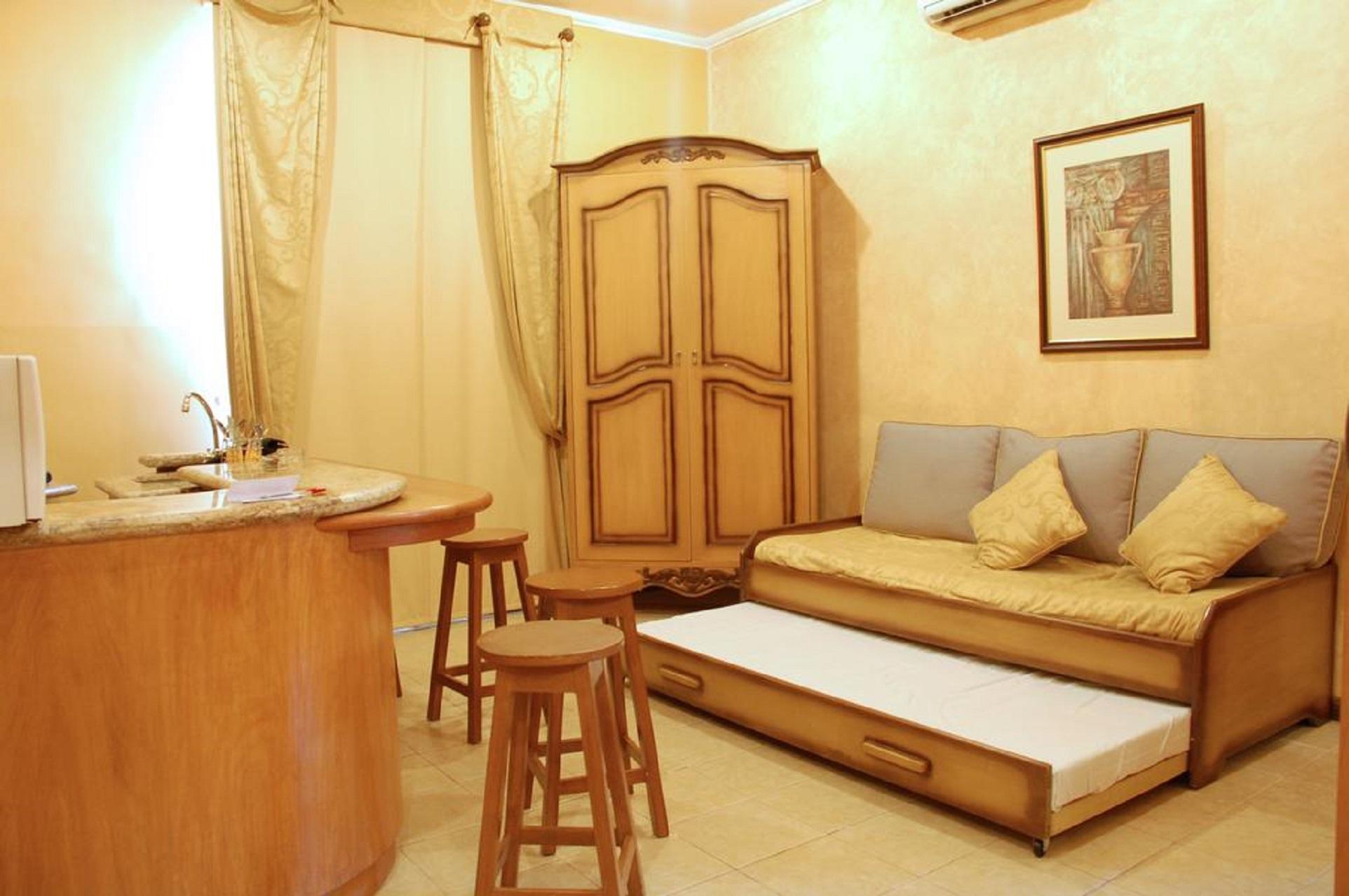 Suite Hotel Bristol