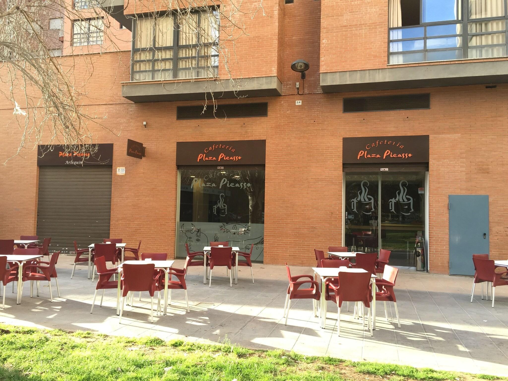 Bar/Salón Apartamentos Plaza Picasso