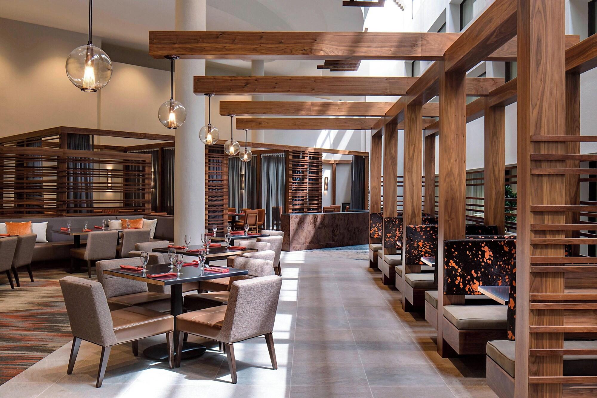 Restaurant San Antonio Marriott Northwest Medical Center