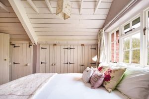 Alquiler Vacacional - Characterful Cottage with Beautiful Valley Views