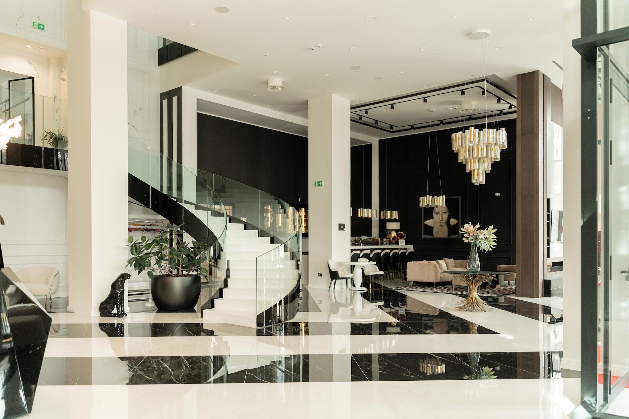 Vista Lobby New Belgrade Premium Hotel