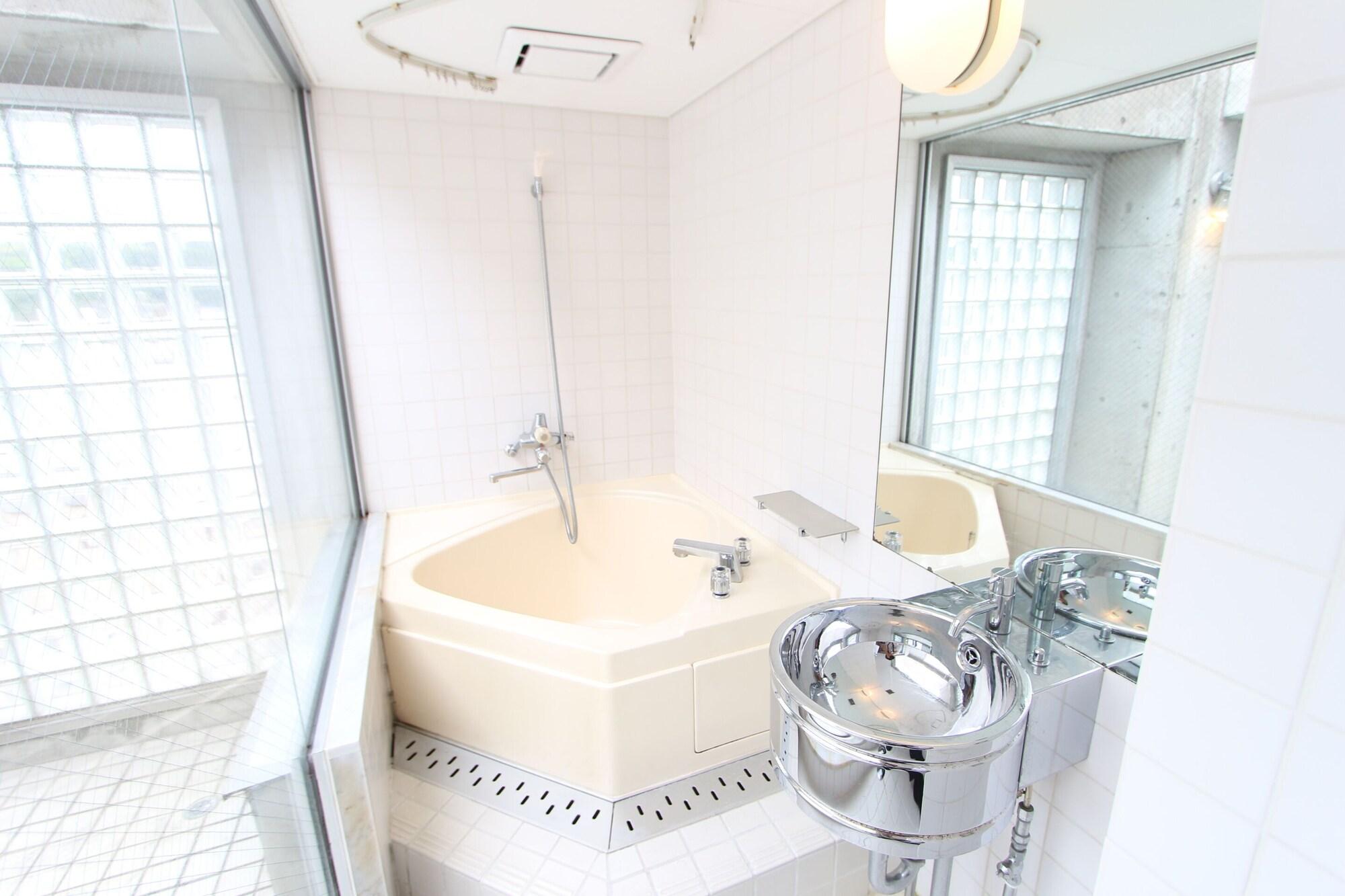 Equipamiento de Habitación Hotel Live Max Yumoto