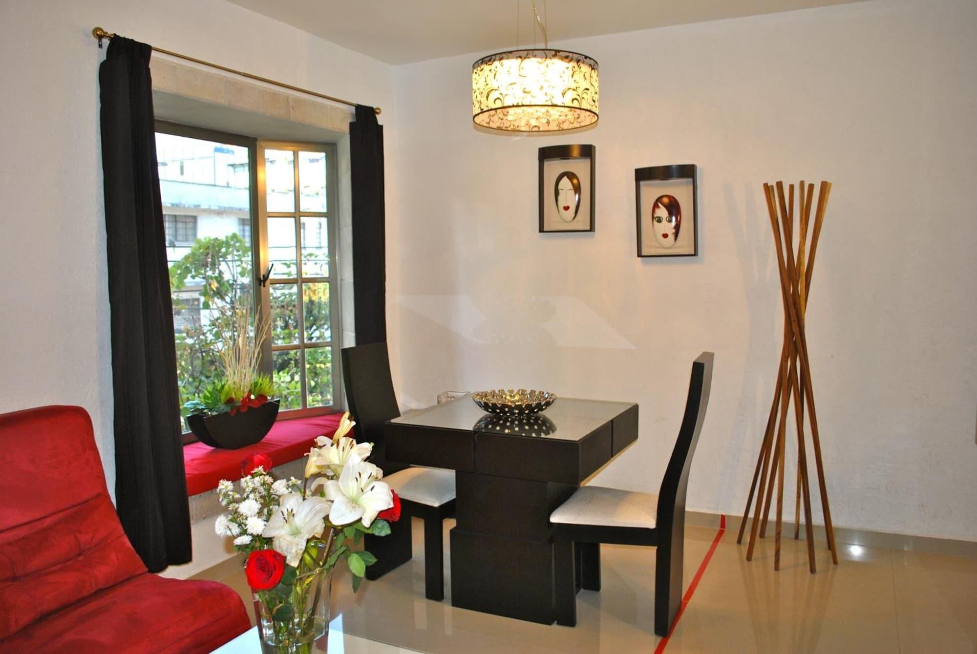 Restaurant Business Suites SG