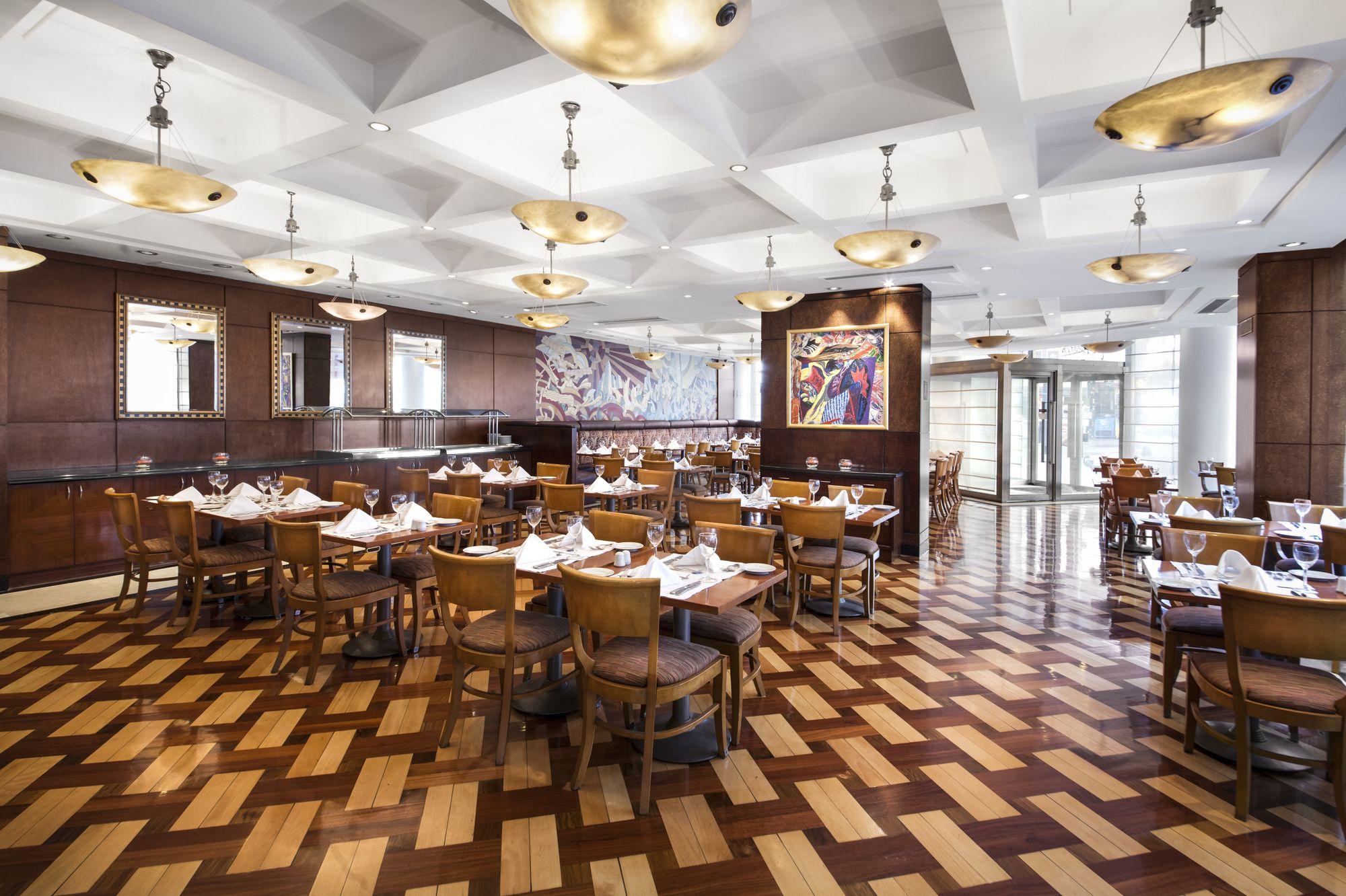 Restaurant DoubleTree by Hilton Buenos Aires