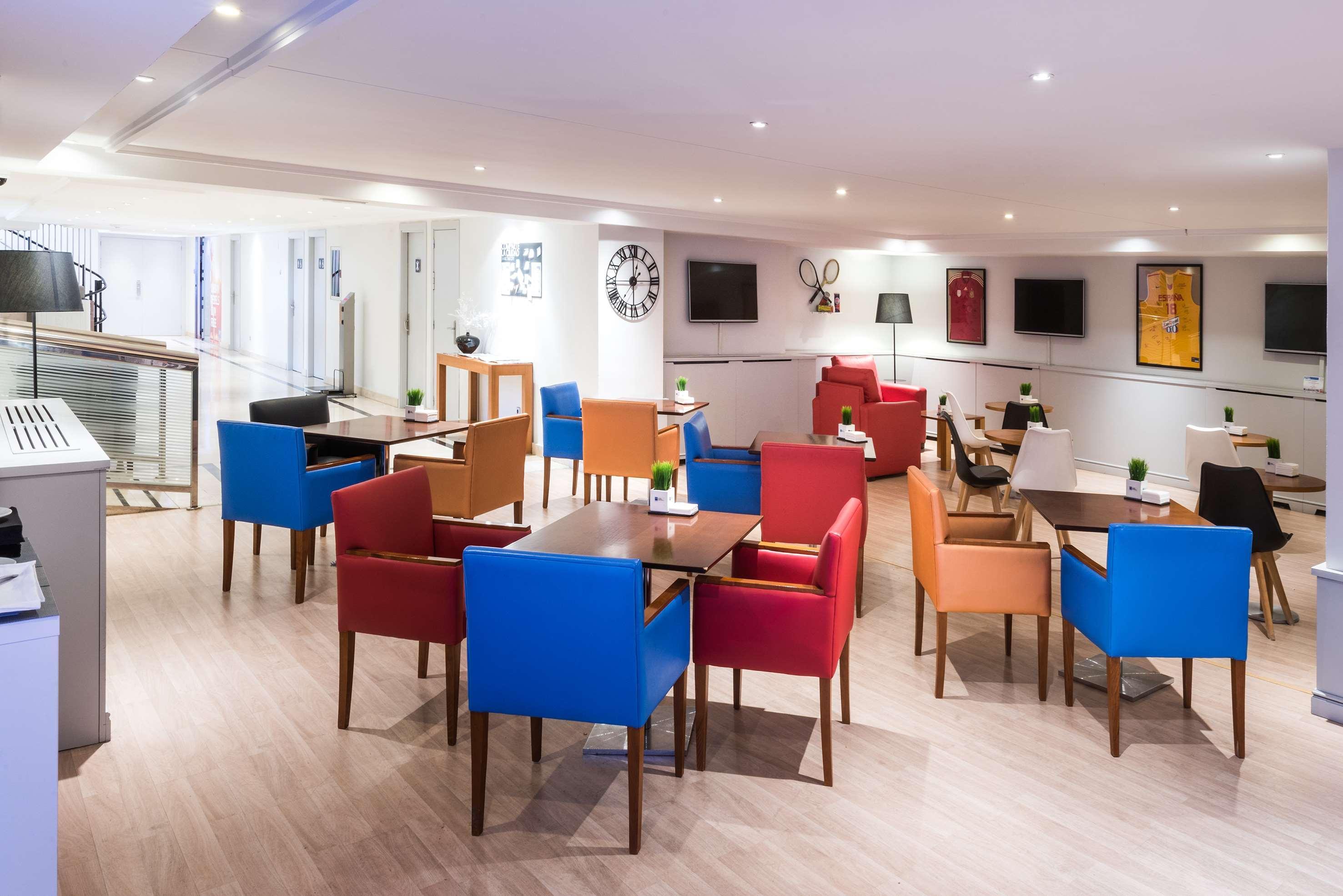 Bar/Salón Hotel Madrid Alameda Aeropuerto, Affiliated by Meliá