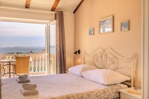 Alquiler Vacacional - VILLA KRPETA, 2 bedroom apartment “Babuljas” for 2 to 4 people NEW