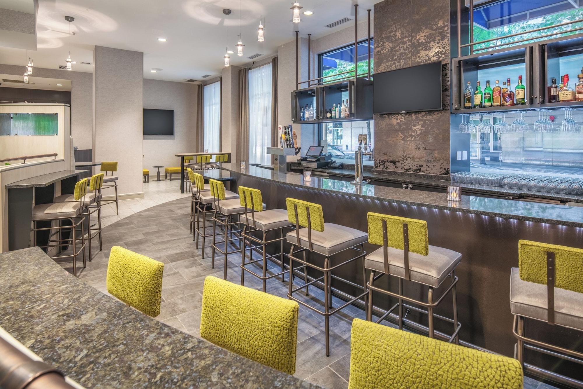 Restaurant SpringHill Suites by Marriott Seattle Downtown/ S Lake Union