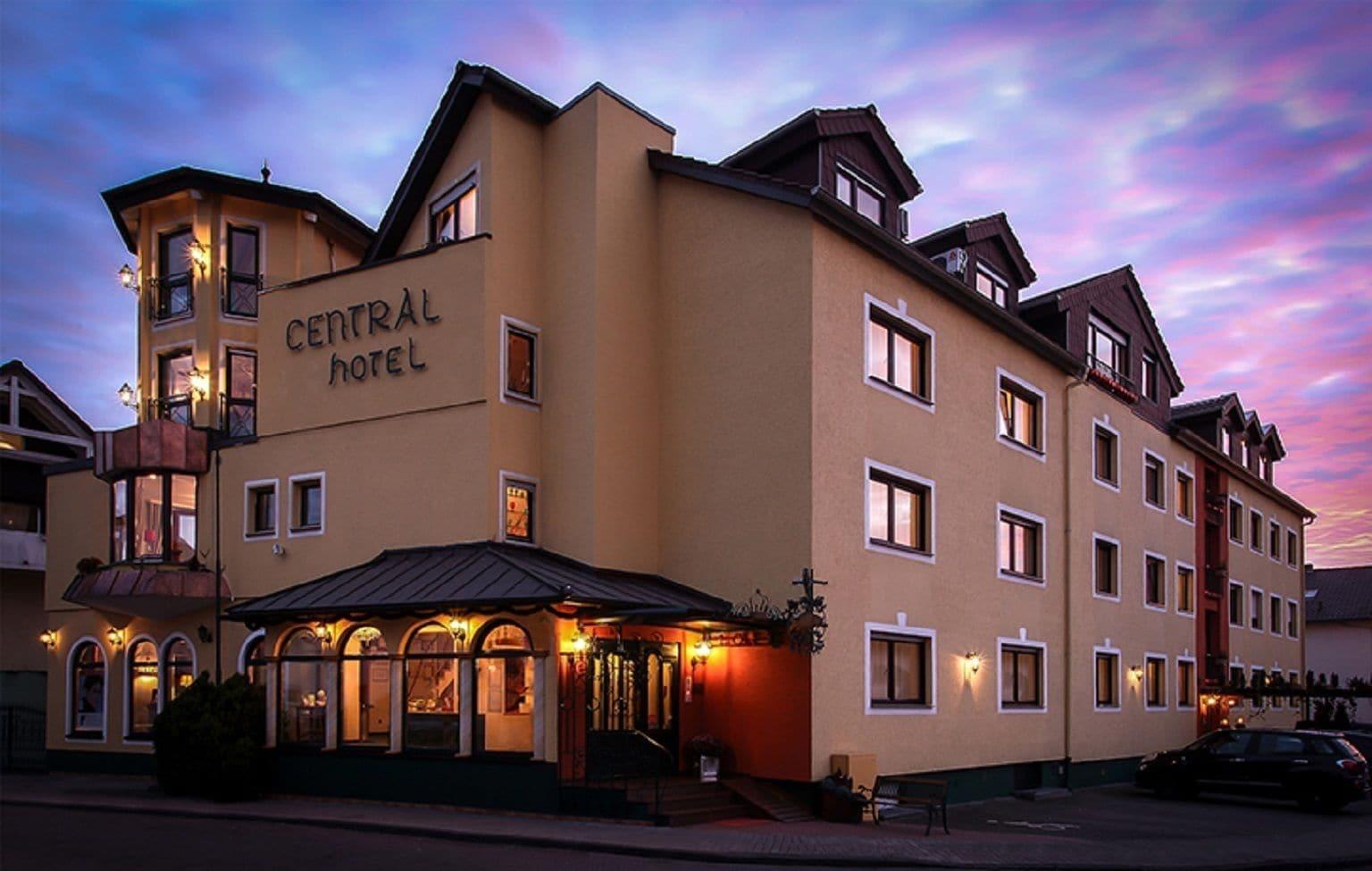 Varios Hotel-Restaurant Central am Königshof