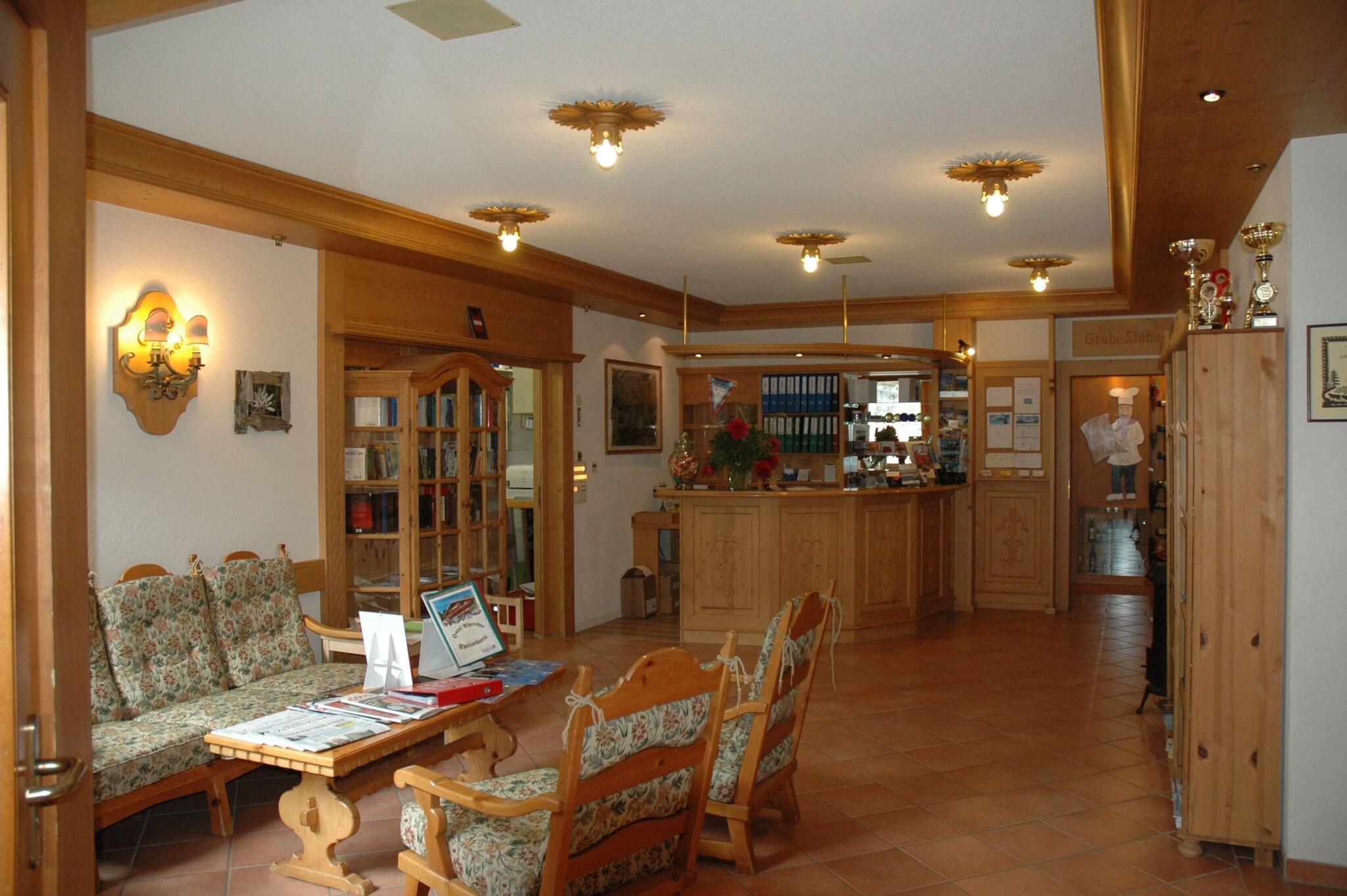 Vista Lobby Hotel Alpenhof