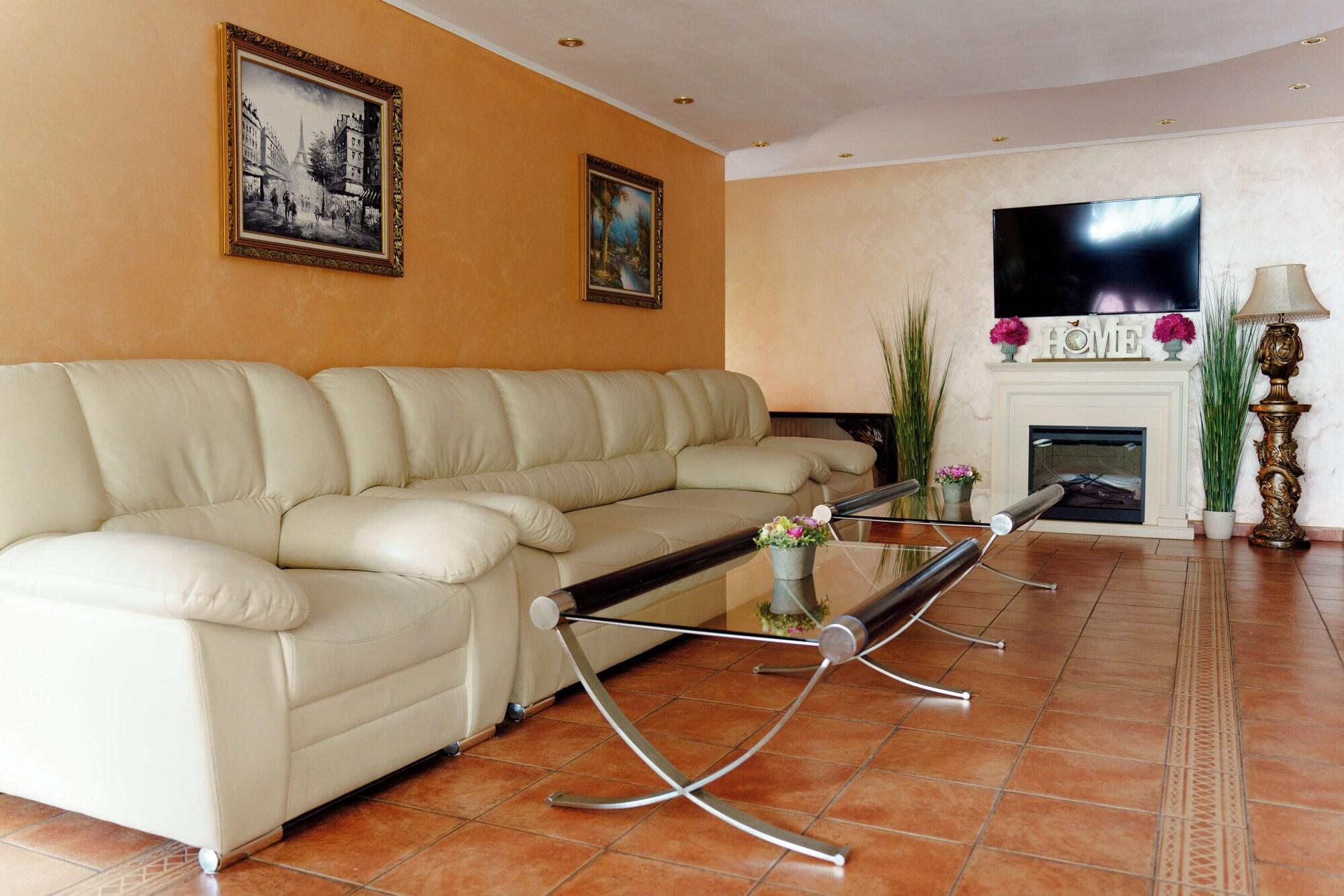 Vista Lobby Complex Turistic Max International