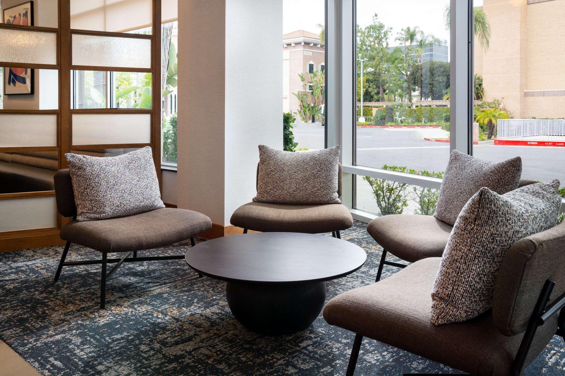 Vista Lobby Hyatt Place at Anaheim Resort/Convention Center