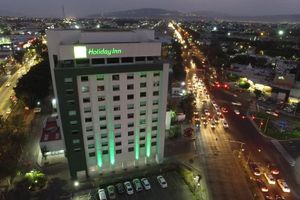 Alojamiento - Holiday Inn Guadalajara Expo by IHG