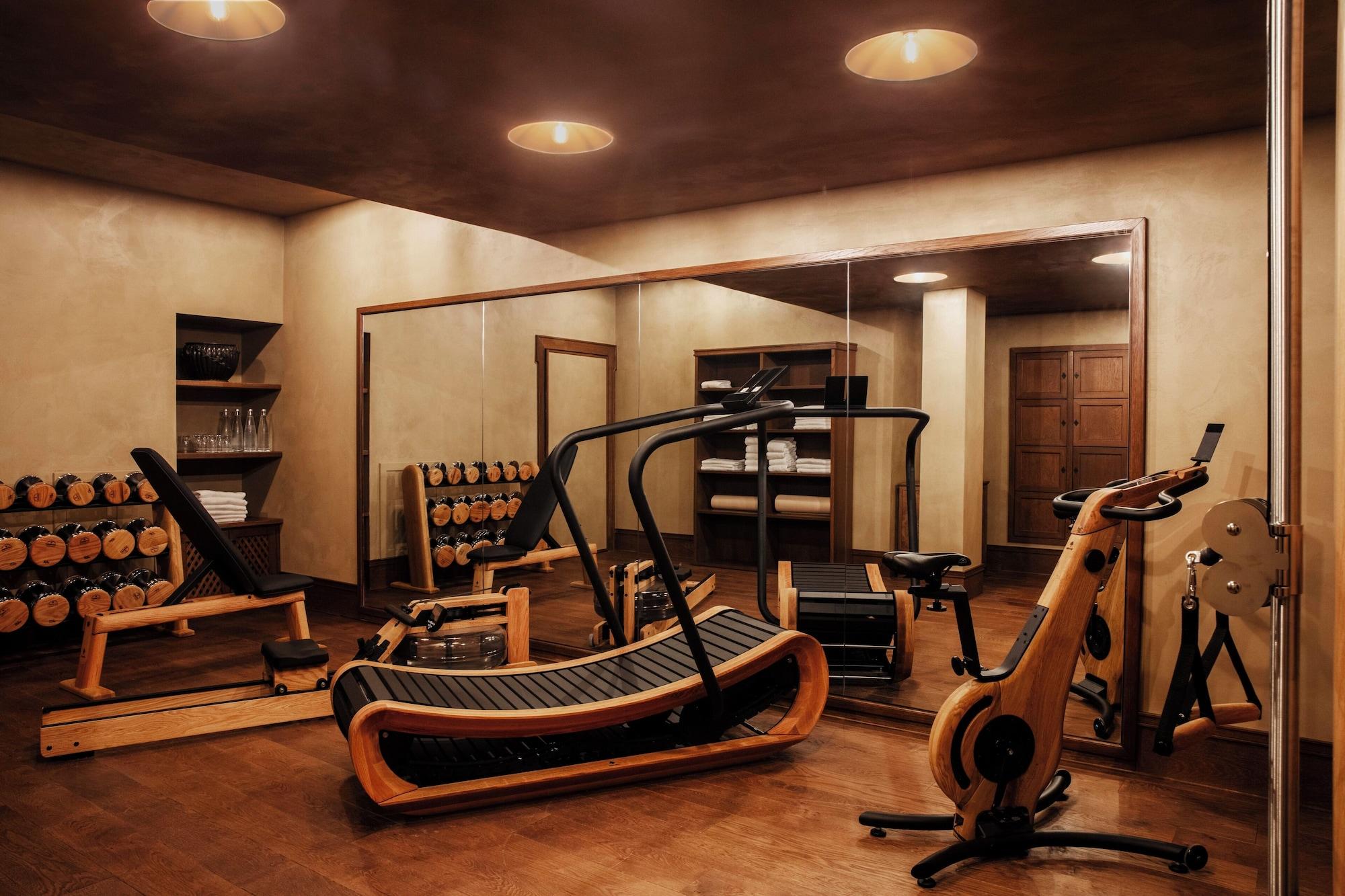 Gimnasio Hotel Balzac Paris & Spa Ikoï