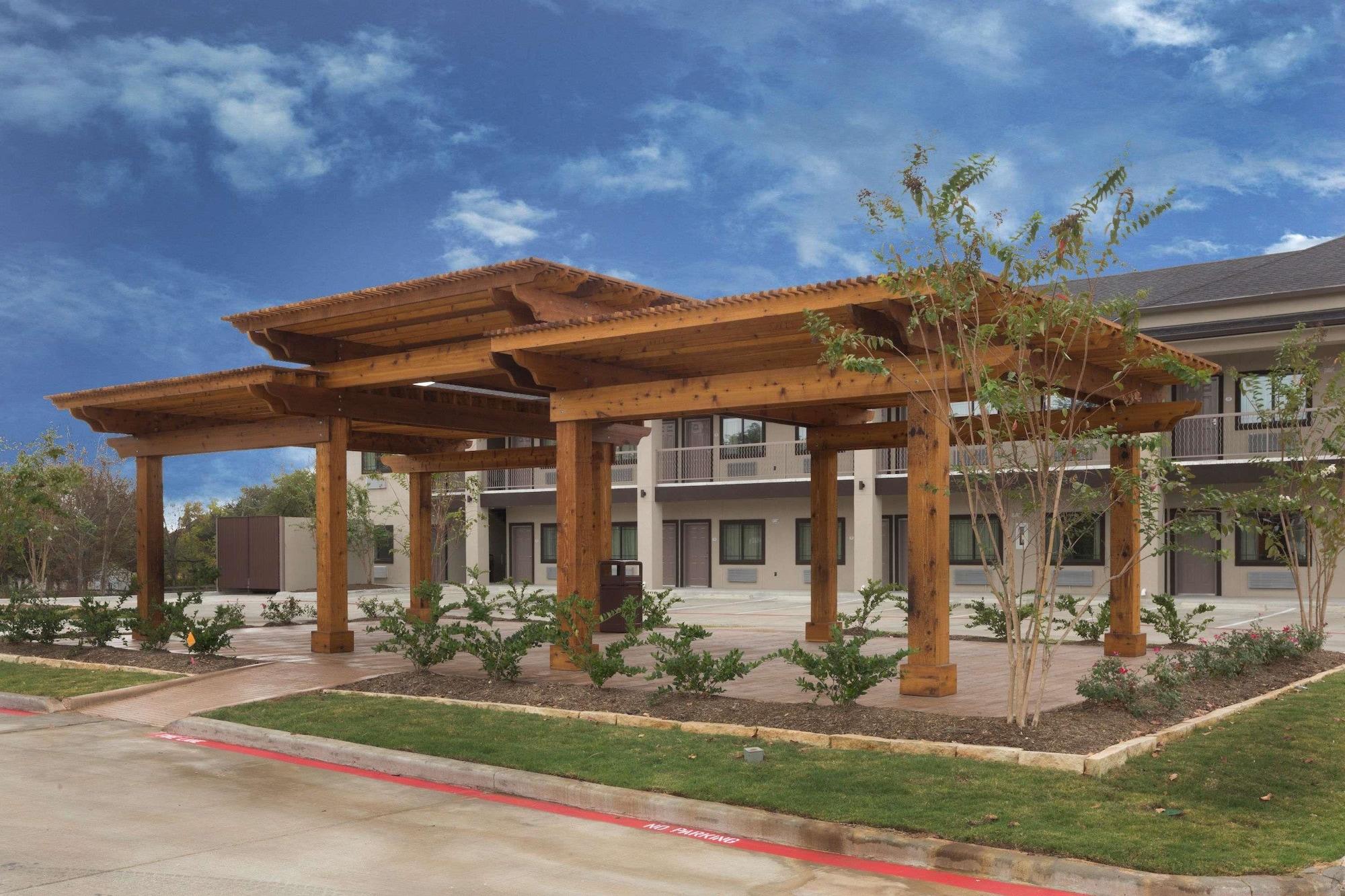 Varios Baymont by Wyndham Bryan College Station