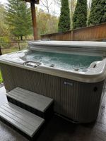 Renta temporal - Private Hot Tub, Charming 1-bedroom apartment in delightful Vancouver with WiFi