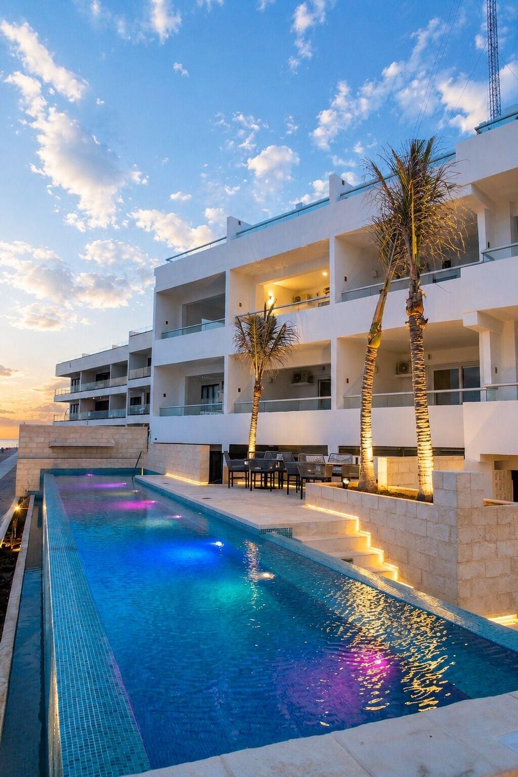 Vista Exterior The Mint Resort Isla Mujeres