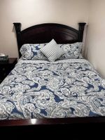 Alquiler Vacacional - Peaceful Riverside Park Cottage in the town of Bancroft
free parking /fireplace