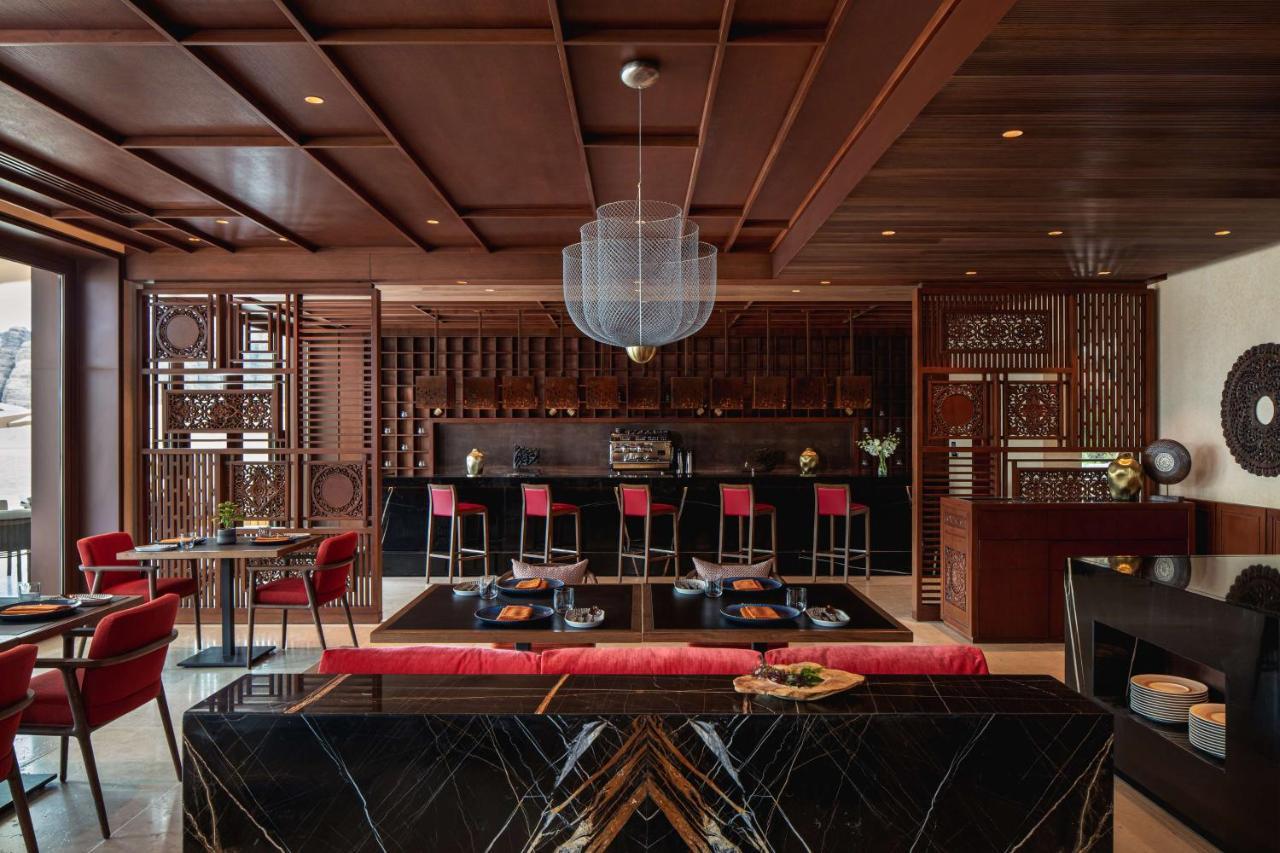 Restaurant Banyan Tree Alula