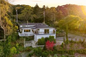 Alquiler Vacacional - Modern Sonoma Stay w/ Spacious Deck, Views & Prime Location Bennett