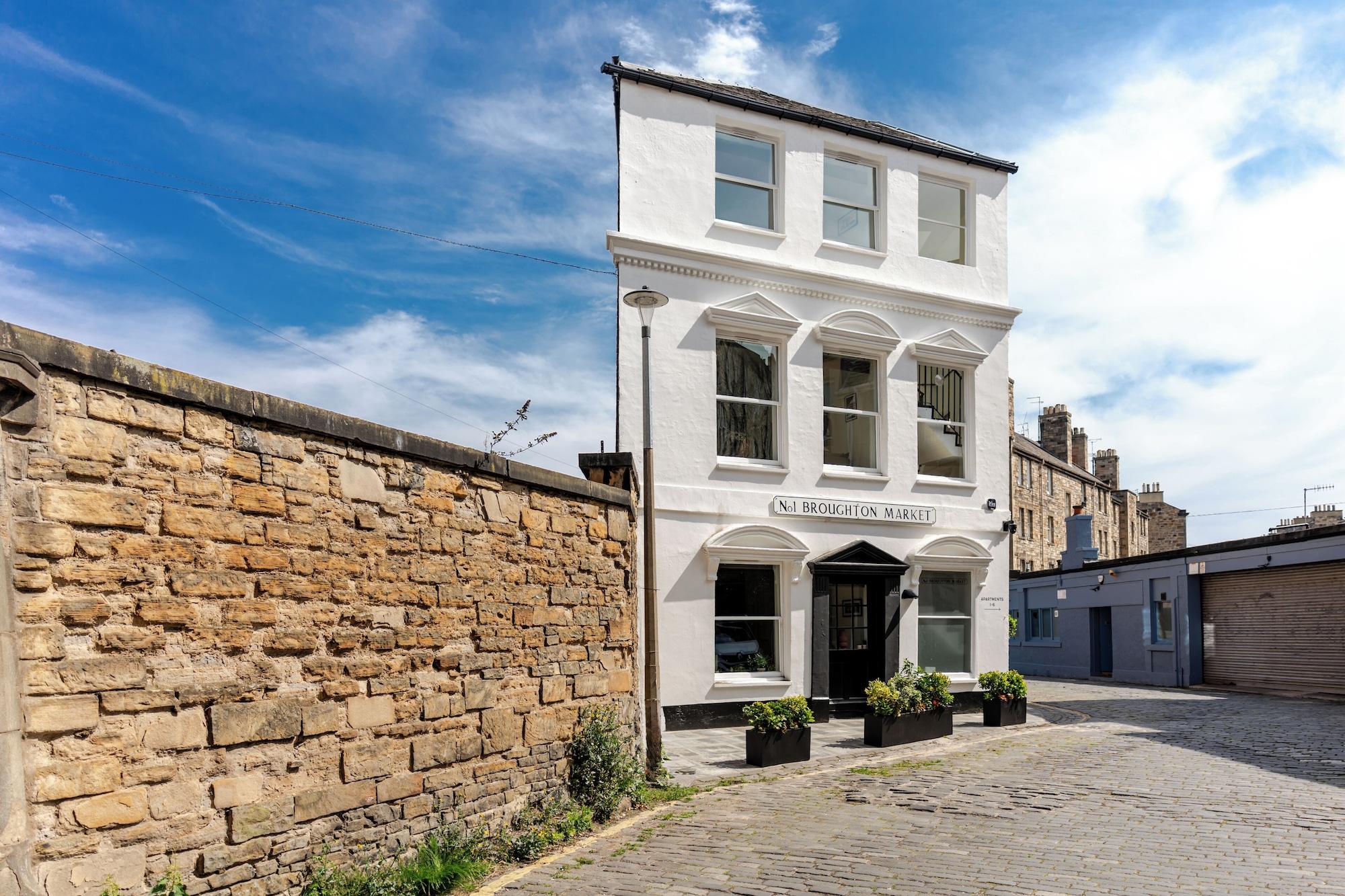 Vista Exterior Broughton Market Aparthotel