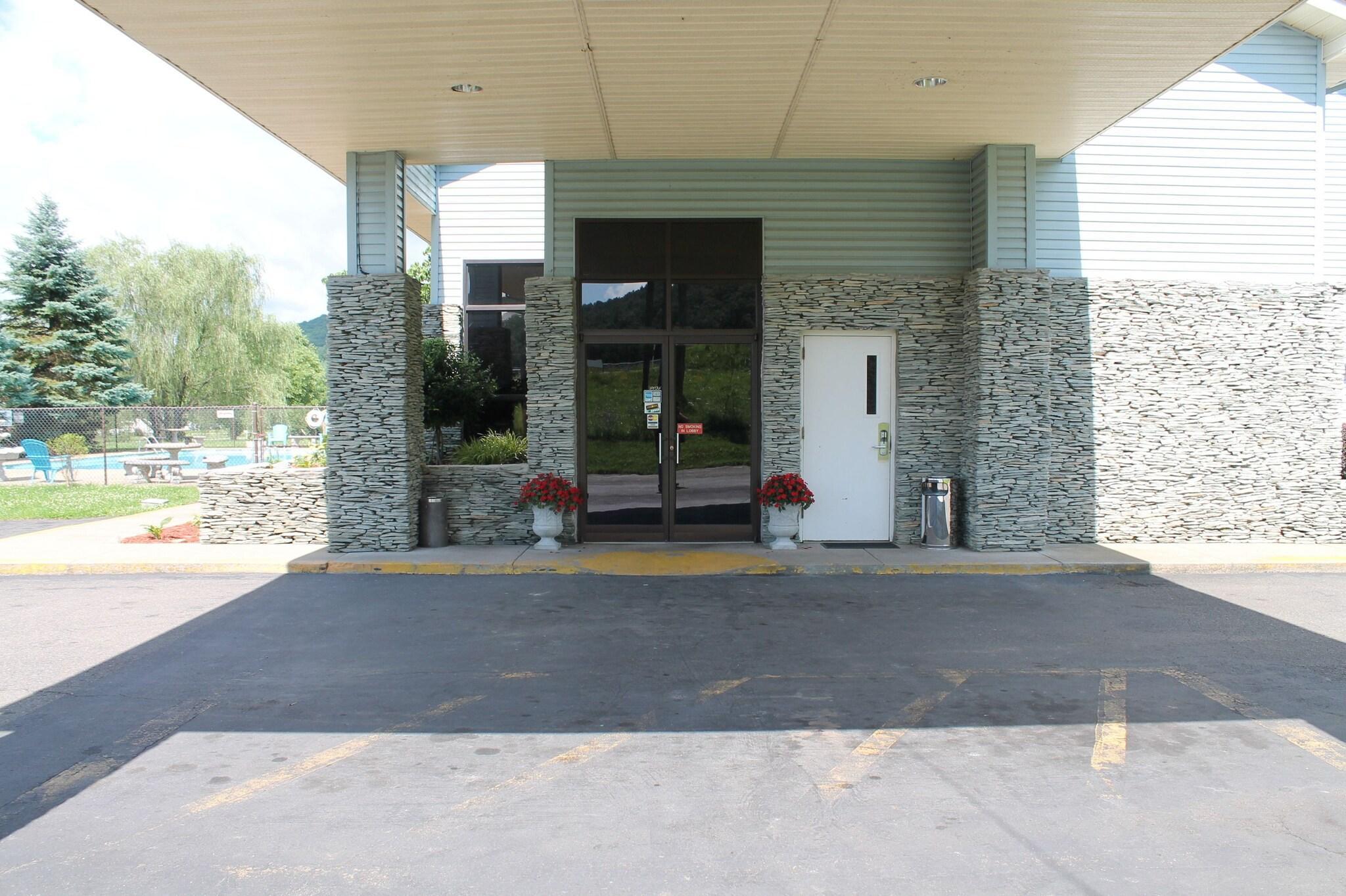 Vista Exterior Americourt Hotel