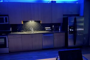Renta temporal - Highrise 5 min from State Farm Arena, Mercedes-Benz stadium ,Ga Aquarium & Park.
