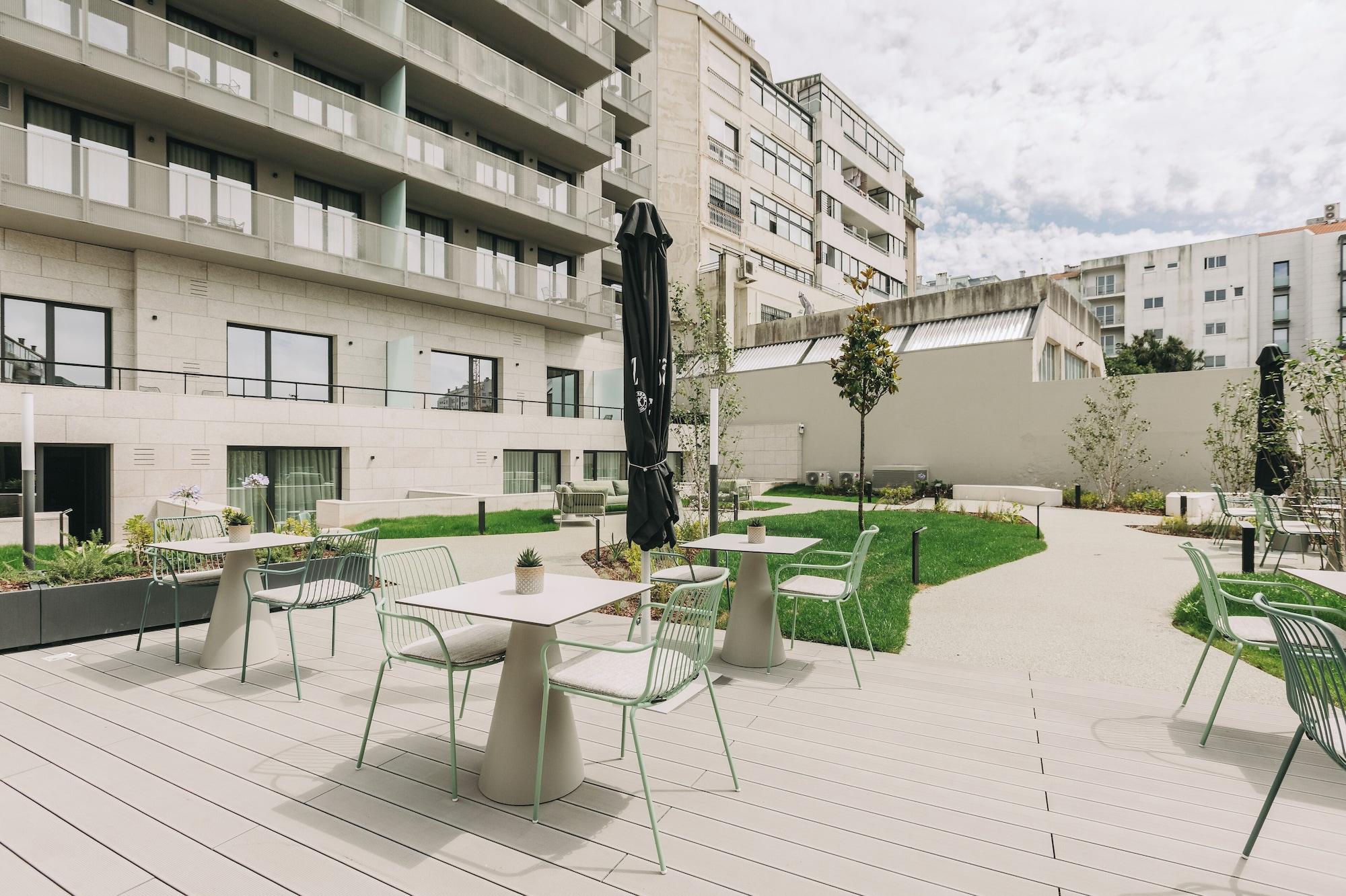 Vista Exterior Hotels 705 Porto Prime Home
