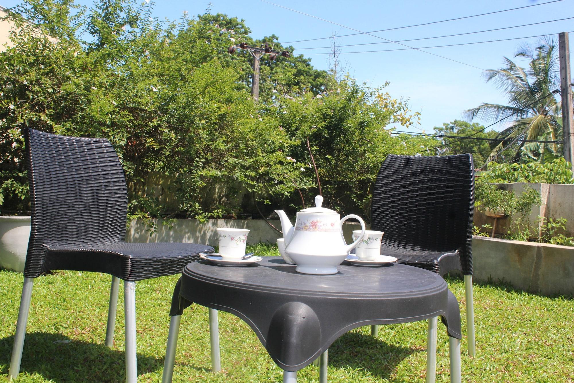 Restaurant Natures Bliss Garden Stay