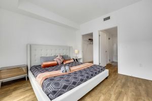 Alojamiento - Stylish 2BR Family Apartment by Dtla
