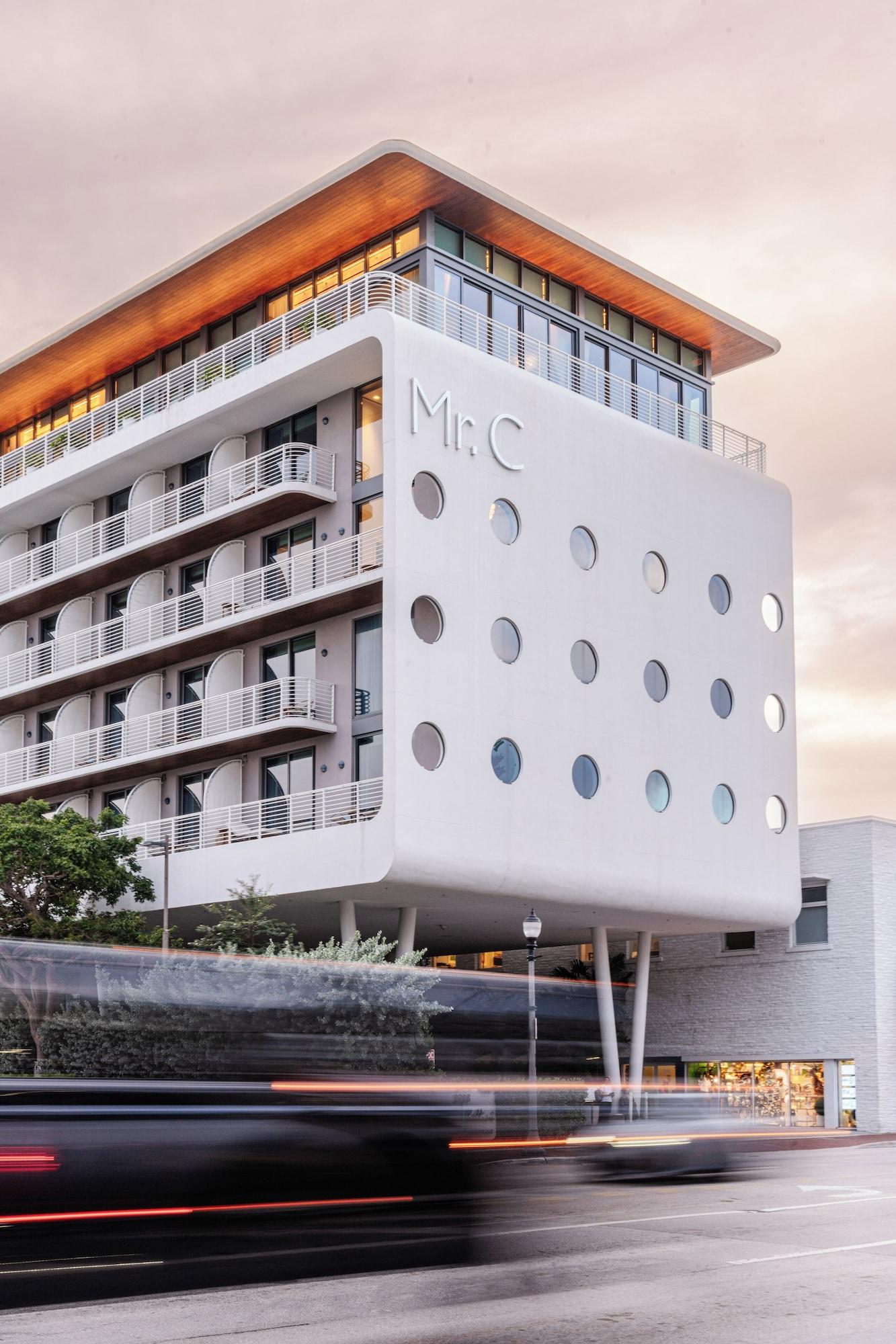 Vista Exterior Mr. C Miami – Coconut Grove
