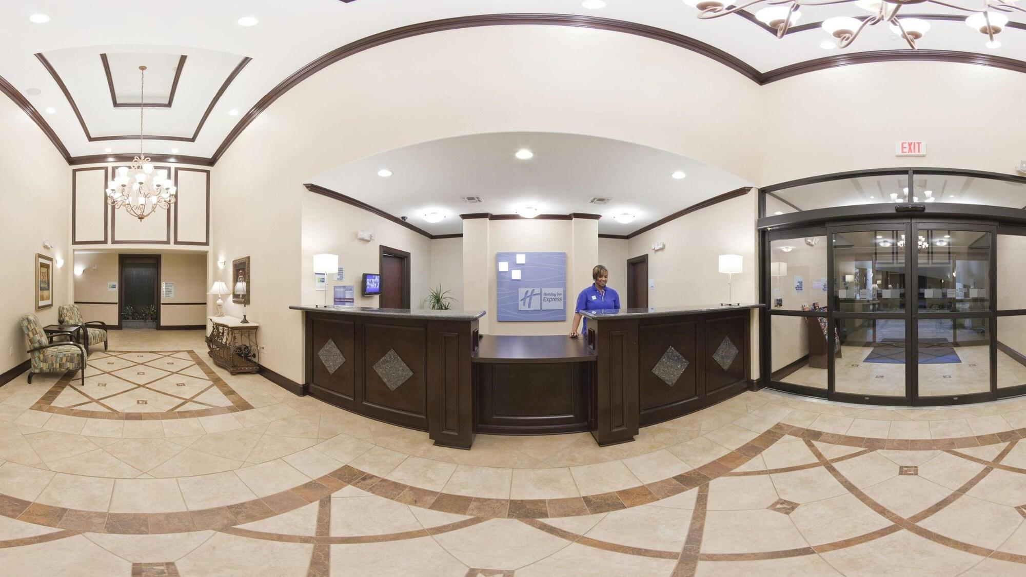 Vista Lobby Holiday Inn Express and Suites Henderson by IHG