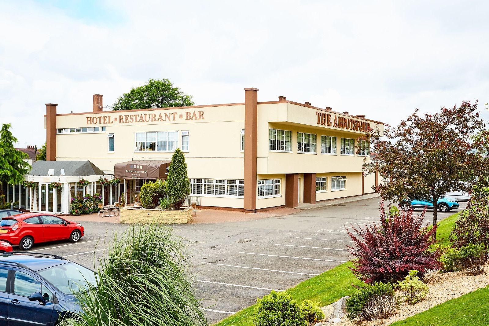 Vista Exterior Abbotsford Hotel