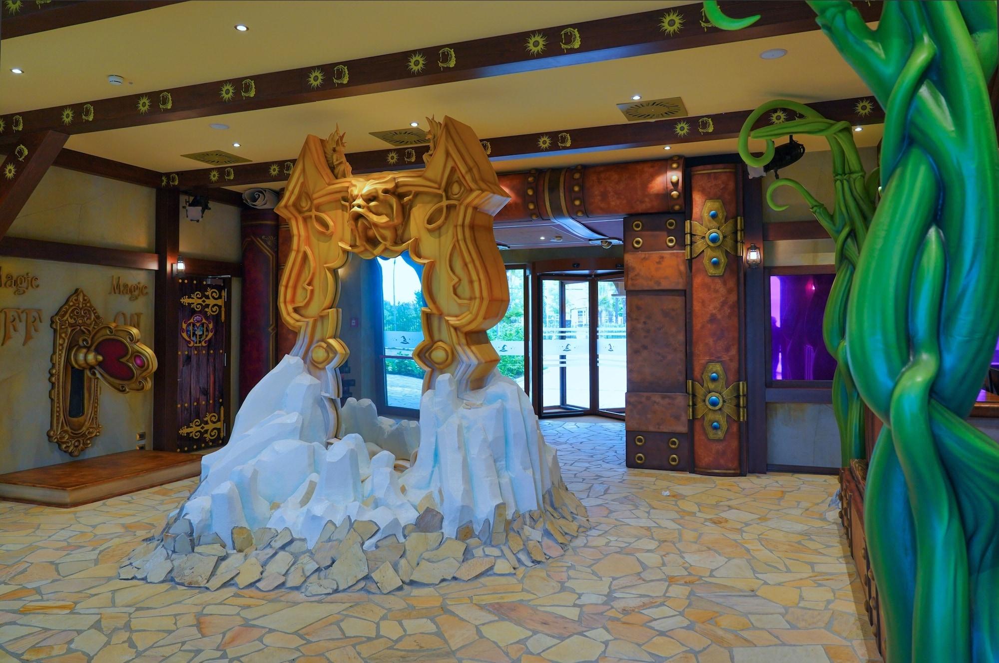Vista Lobby Gardaland Magic Hotel