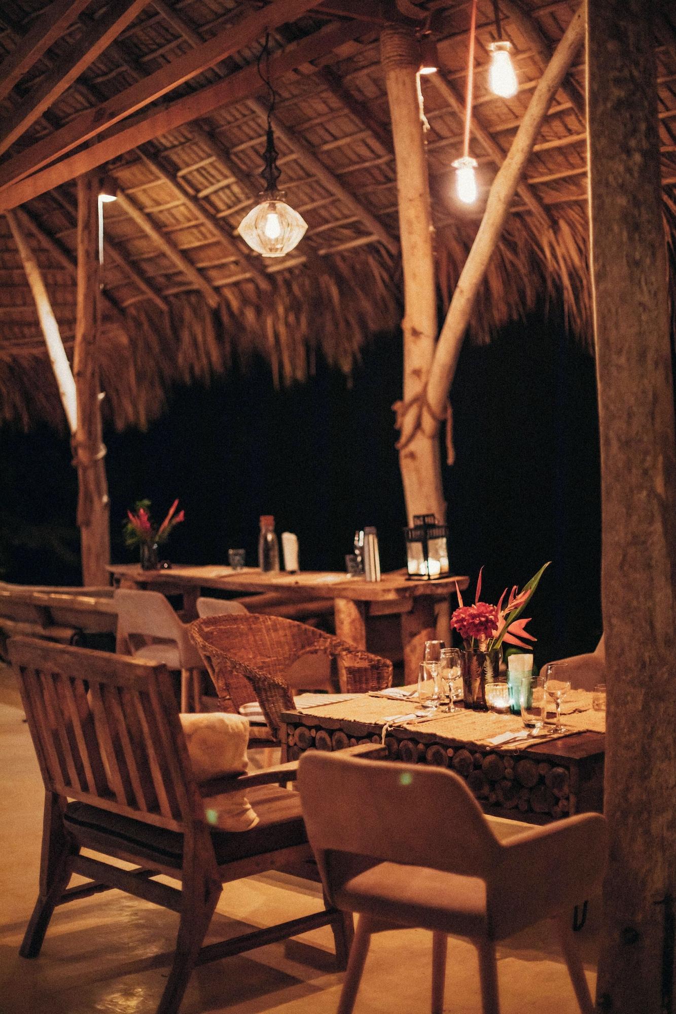 Bar/Salón El Valle lodge