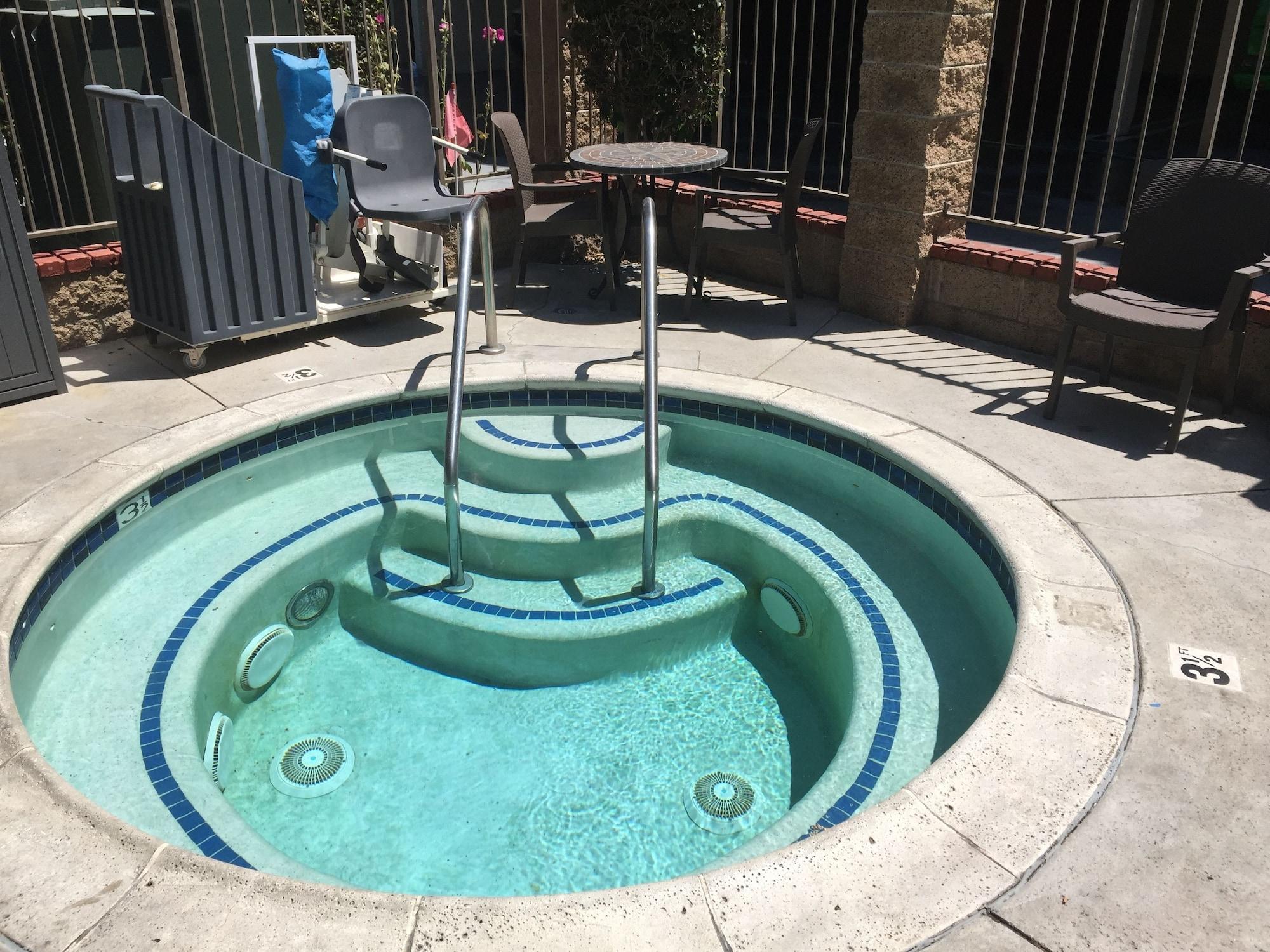 Spa Days Inn by Wyndham Los Angeles LAX/Redondo/Manhattan Beach