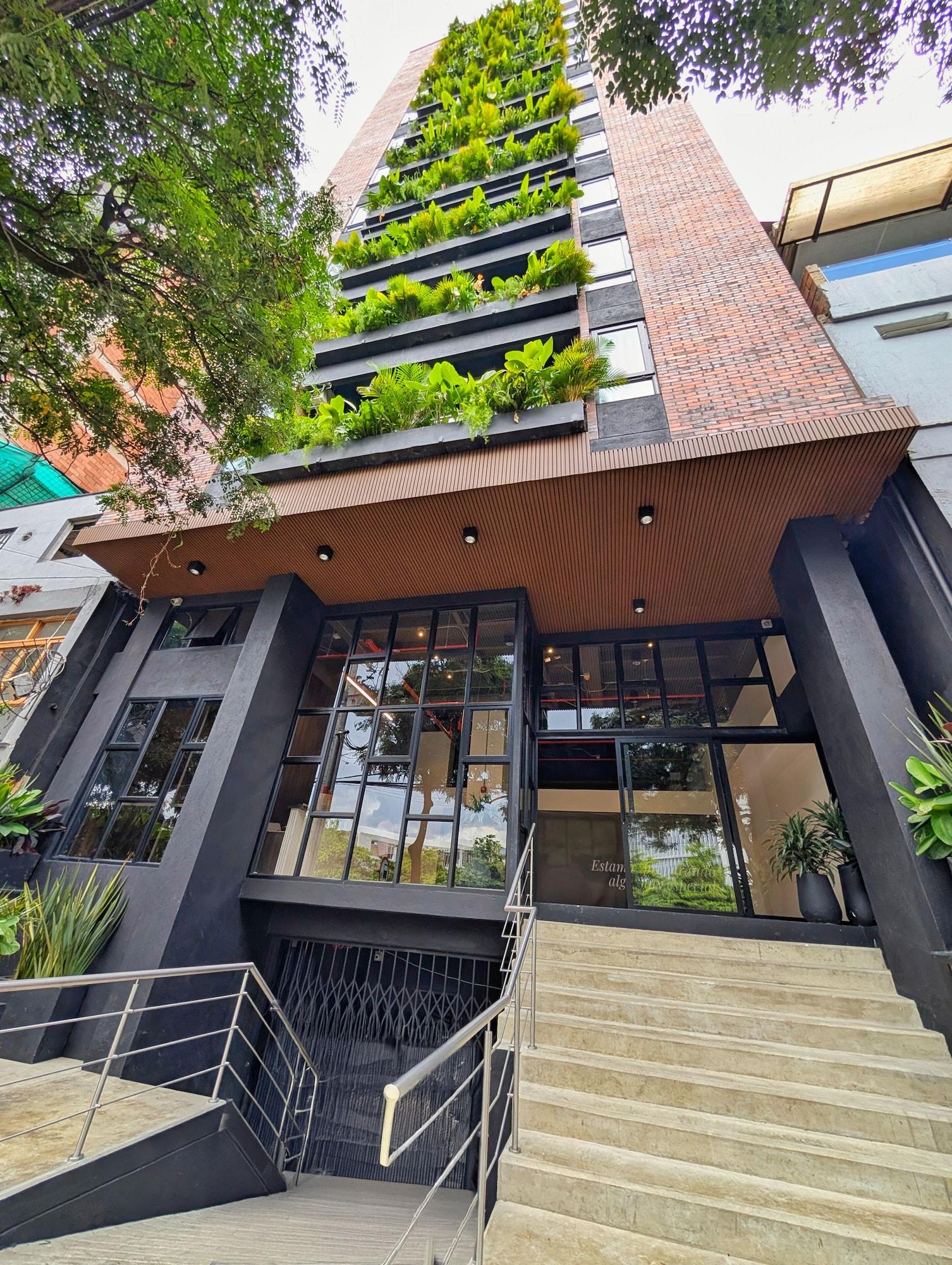 Vista Exterior Laureles Selection Suites