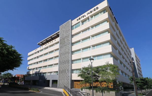 Hotel 1970 Guadalajara, Curio Collection by Hilton - Hoteles cerca de La Minerva en Guadalajara