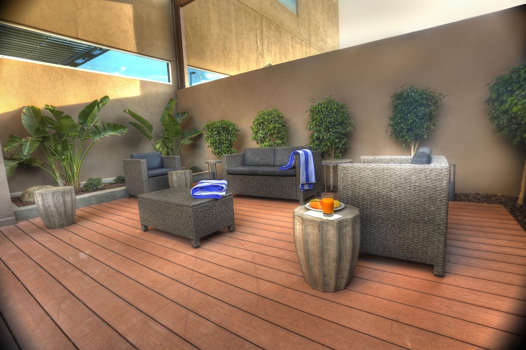 Vista Piscina Holiday Inn Express & Suites Mexicali by IHG
